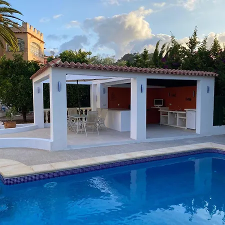 Casa Jardine