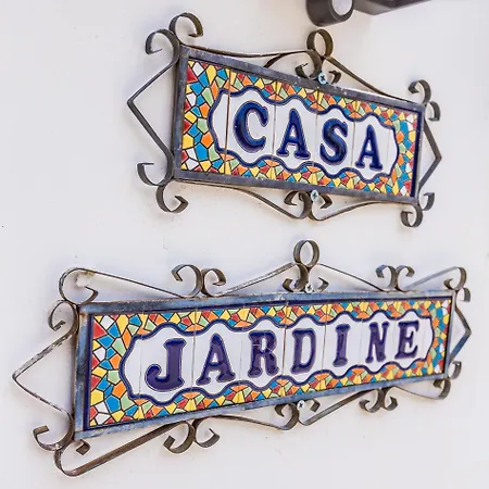 Casa Jardine *